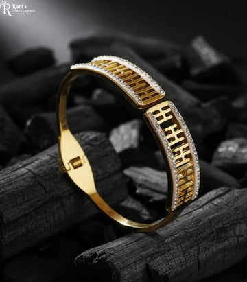 Stainless steel cutout pattern with pave openable cuff